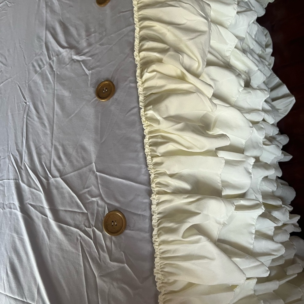 Ruffled white and yellow shower curtain - Picture 15 of 16